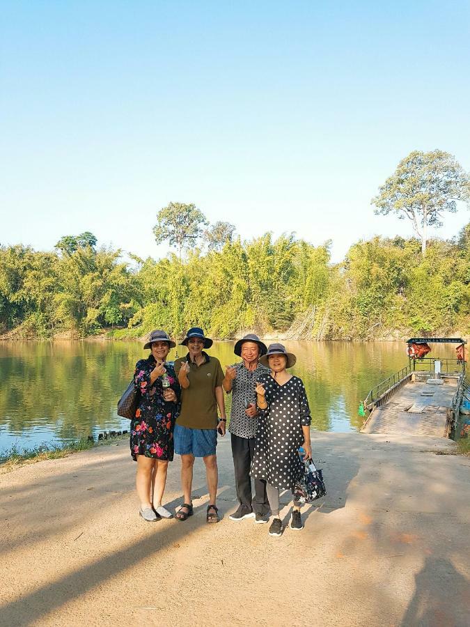 Lodge Cat Tien Farmer Quan Tom